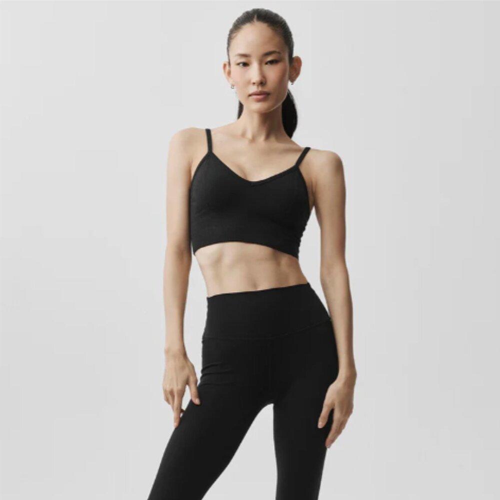 Alo Yoga Delight Bralette (Black, size L) - Picture 3 of 7